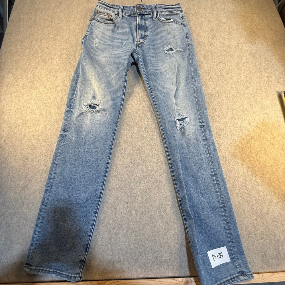American Eagle Next Level Airflex Slim Distressed Blue Jeans 30x34 Light Wash